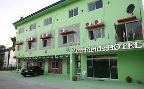 Zenfields Hotel Angeles 2*